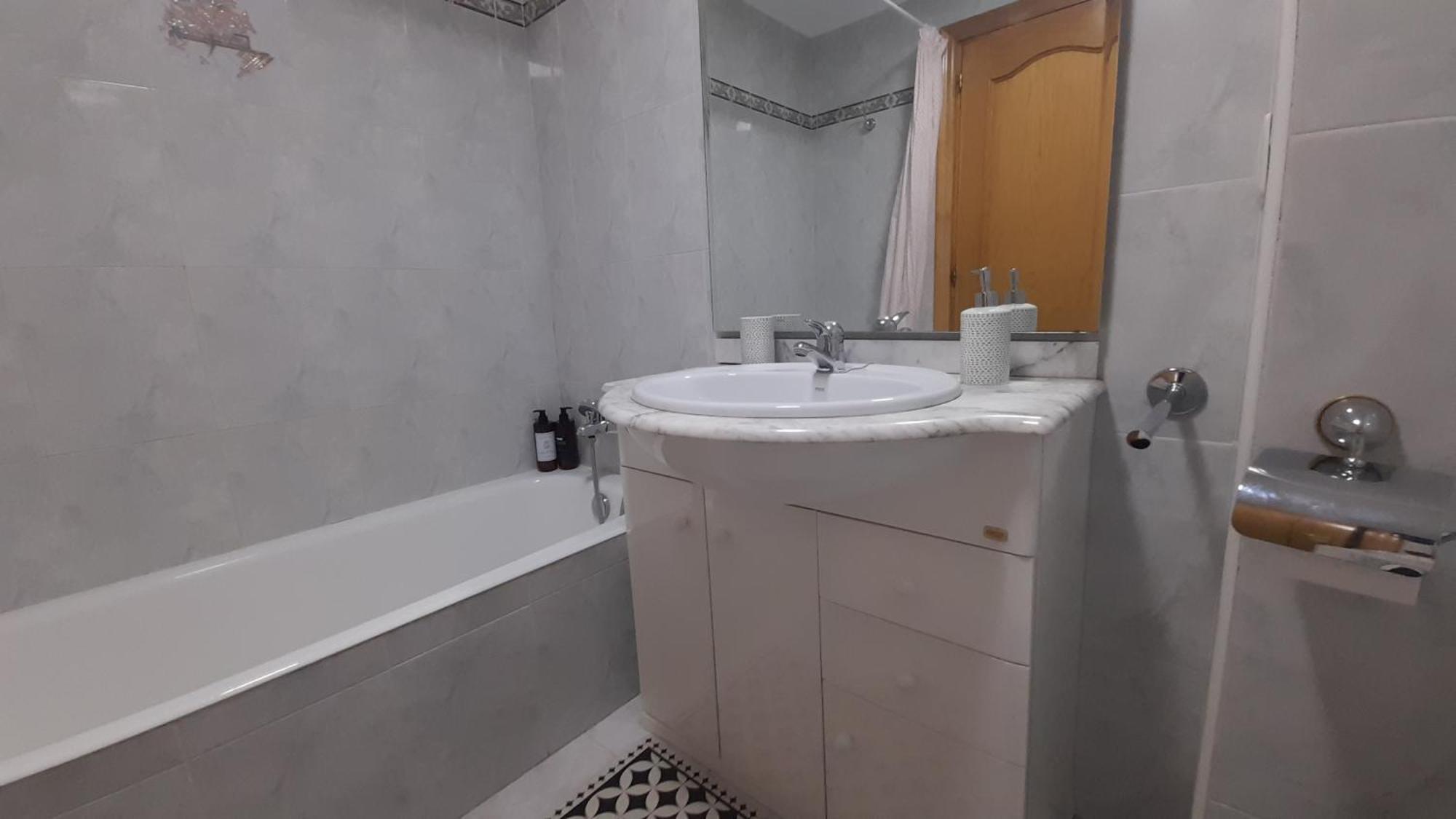 Appartamento EGONA-ZU30 Bonita vivienda con vistas Zarautz Esterno foto